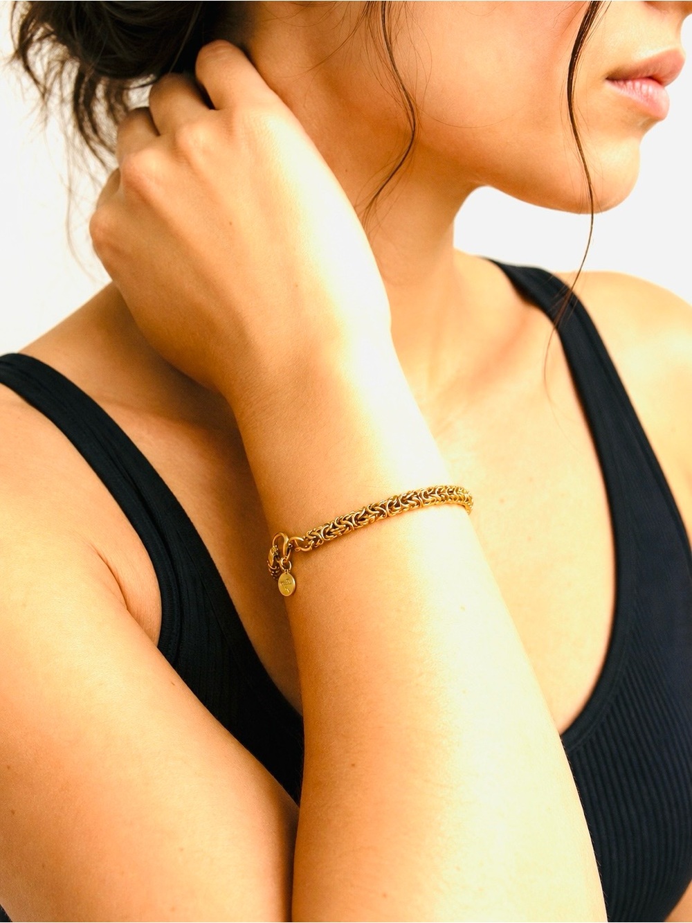 Delicate Gold Rope Bracelet for Women - Timeless Everyday Style
